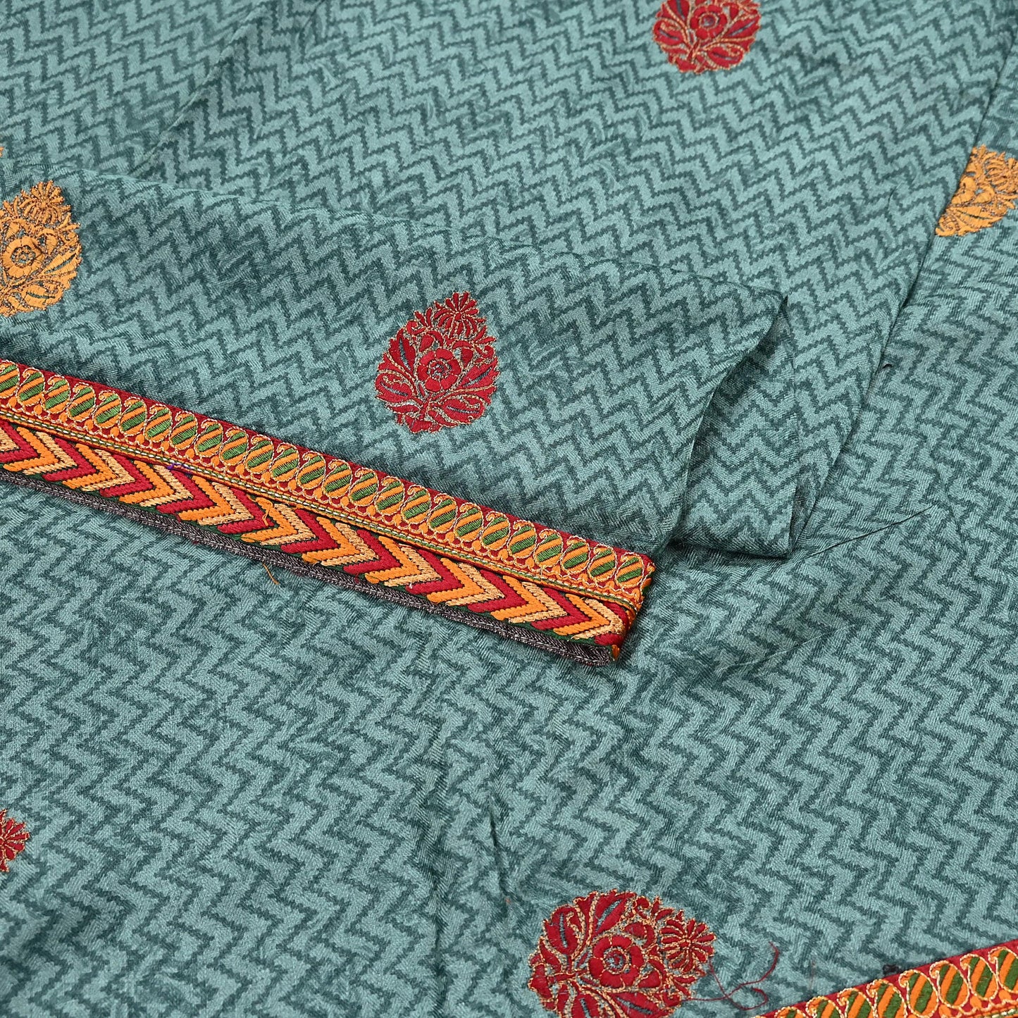 Indian Vintage Green Sarees Pure Woolen Woven Printed  Sari Soft Warm Craft Fabric 5Yd Woven Border Dress making Crafting Quilting