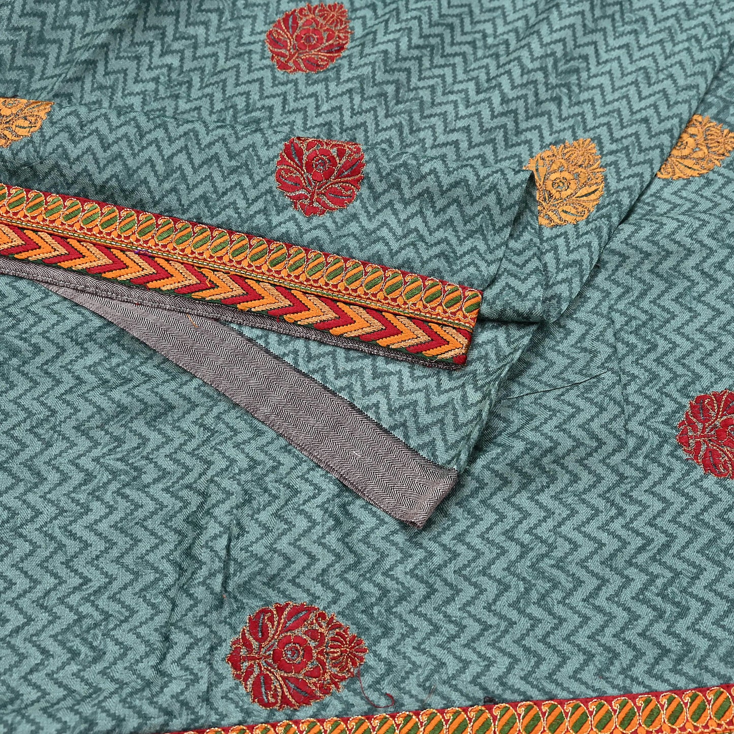 Indian Vintage Green Sarees Pure Woolen Woven Printed  Sari Soft Warm Craft Fabric 5Yd Woven Border Dress making Crafting Quilting