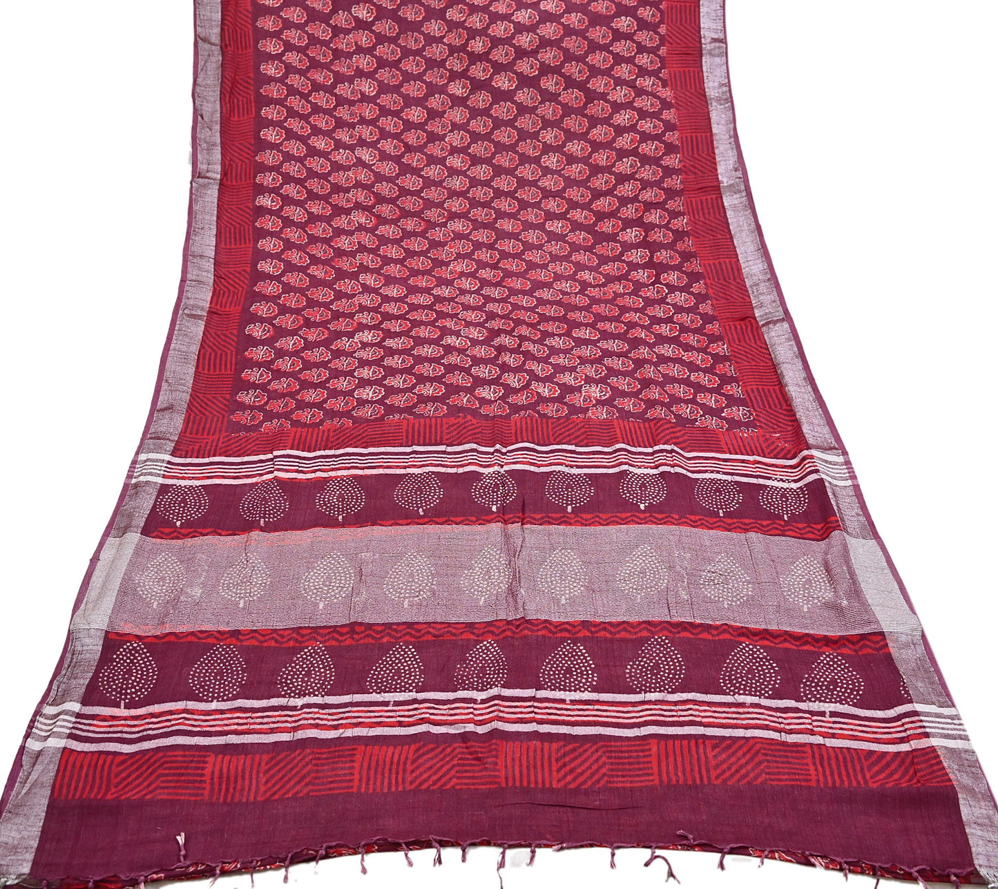 Indian Vintage Sari Maroon Printed Pure Cotton Sarees Craft Fabric 5Yd Soft Sewing Sarong Wrap Boho Floral Quilting Dress making fringes