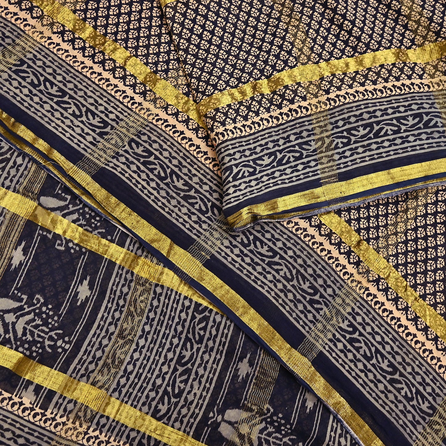Indian Vintage Sari Beige & Black Printed Pure Cotton Sarees Craft Fabric 6Yd Soft Sewing Sarong Wrap Boho Quilting Dress making zari border