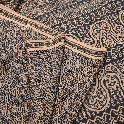 Indian Vintage Sari Beige & Black Printed Pure Cotton Sarees Fabric Floral 5Yd Sarong Wrap Boho Fabric Kimono Soft Dress making Crafting