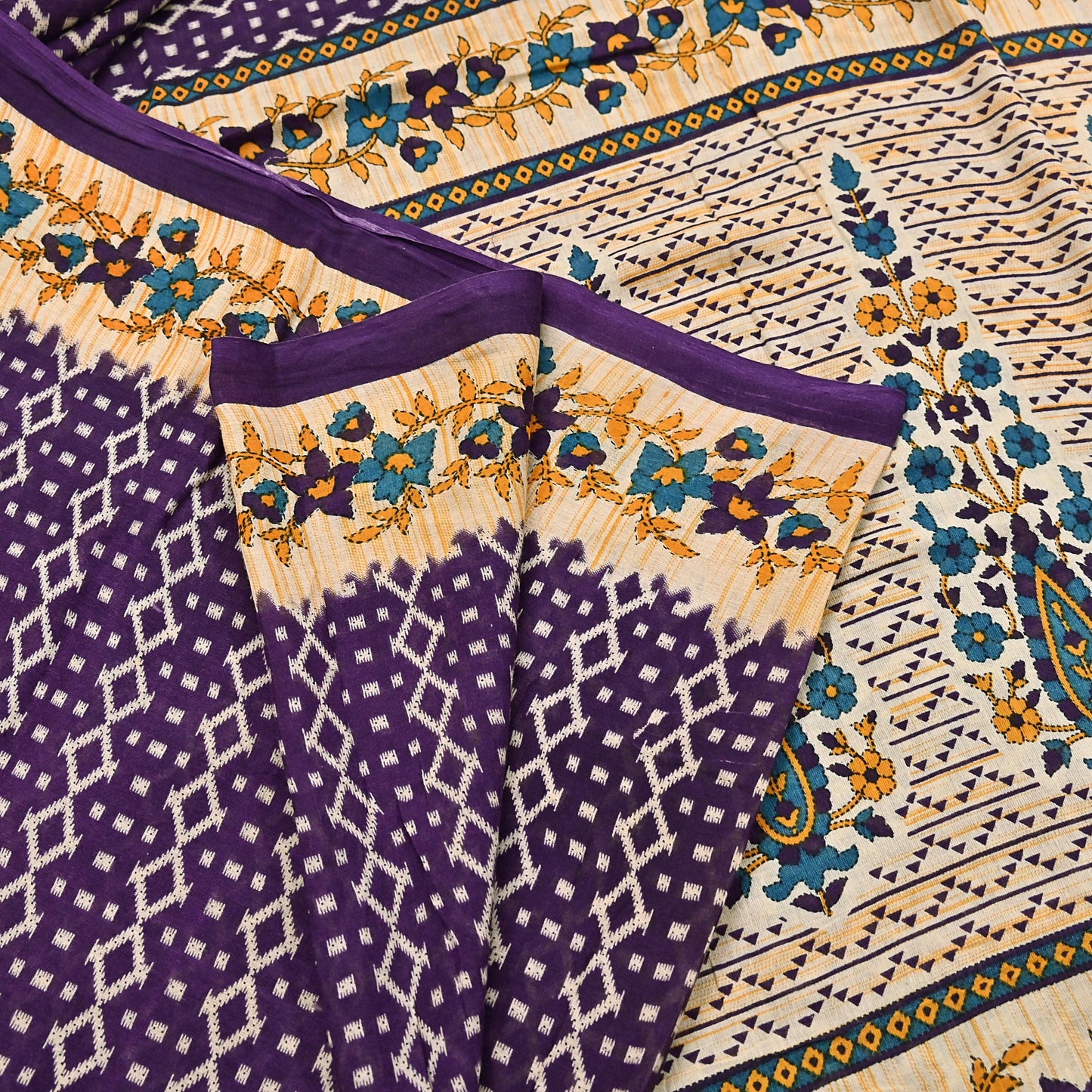 Indian Vintage Sari Purple & Ivory Pure Cotton Printed Saree 5Yd Craft Fabric Sewing Sarong Wrap Boho Floral Quilting crafting dressmaking