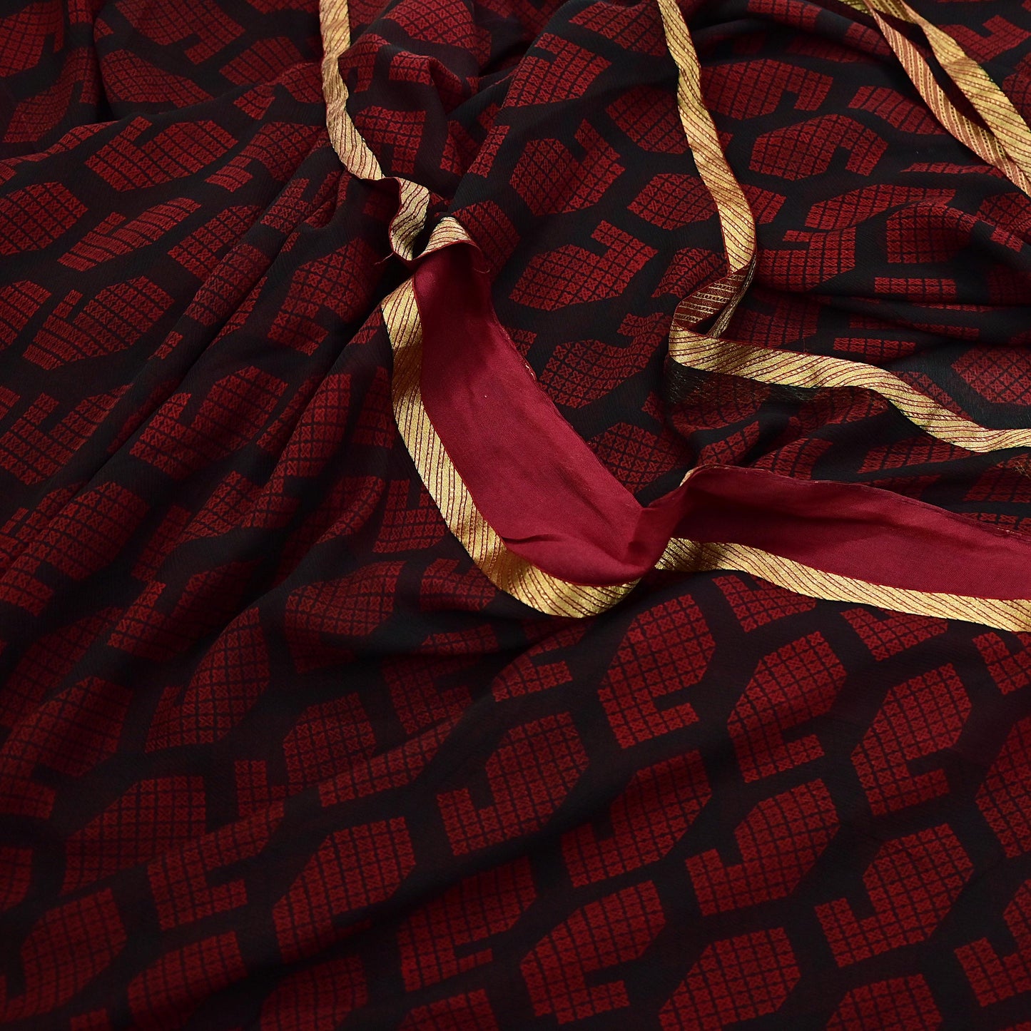 Indian Vintage Sari Black & Red Pure Chiffon Silk Printed Sarees 5Yd Craft Fabric Sewing Soft Zari Border Dress Making Upcycle Quilting