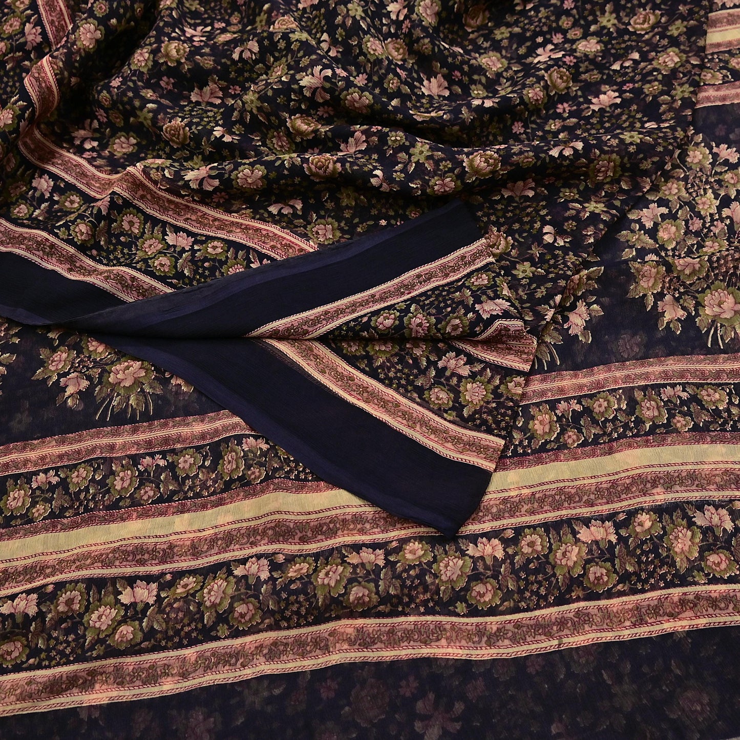 Indian Vintage Black Pure Chiffon Silk Saree Printed Floral Design 5 Yards Sheer Soft Fabric for Sewing, Dressmaking,