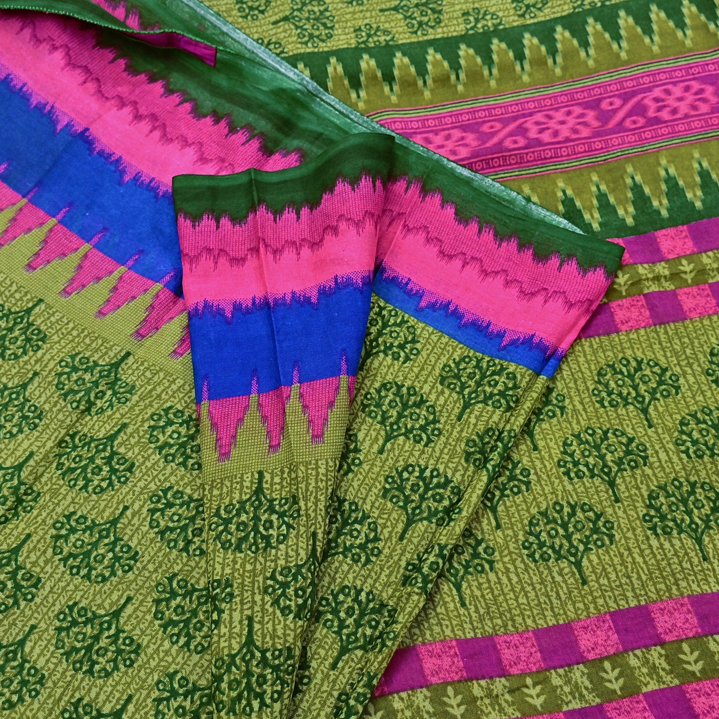 Indian Vintage Green Pure Cotton Saree Traditional Ikat Elephant Print 5 Yard Fabric Lightweight Boho Craft Material
