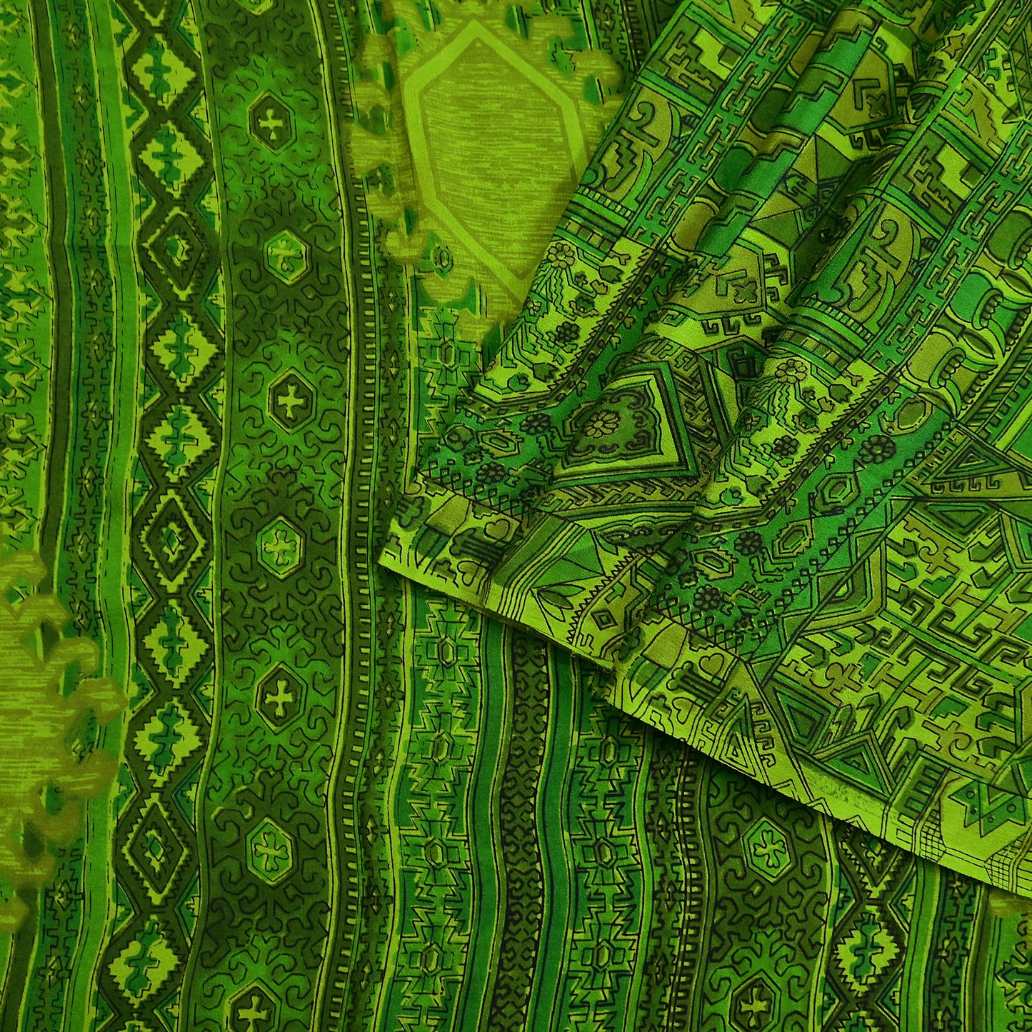 Indian Vintage Sari Green Pure Silk Printed Sarees 6yd Sewing Craft Fabric Dress Making  Soft Floral Wrap Upcycle Used Quilting Crafting