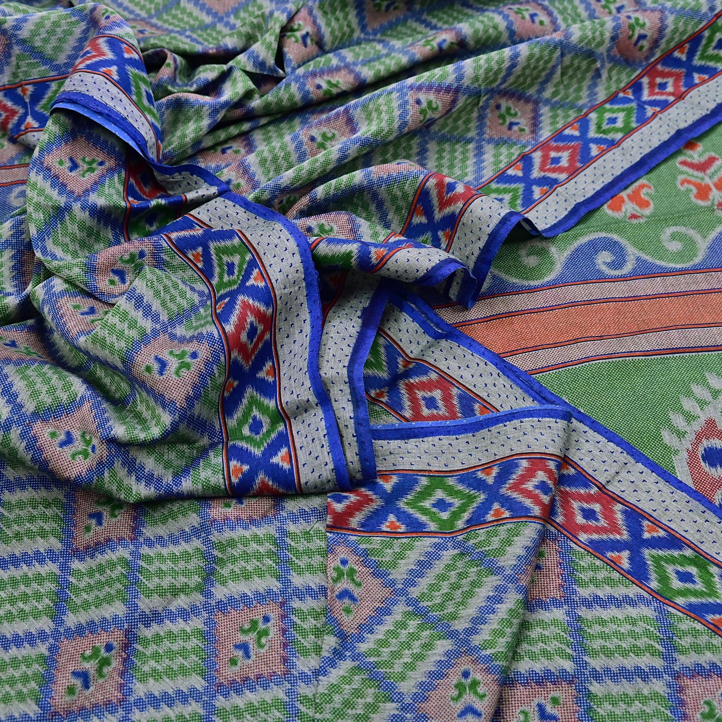 Indian Vintage Sari Green & Blue Pure Cotton Printed Sarees Craft Fabric 5Yd Soft Sewing Sarong Wrap Boho Floral Quilting Upcycle Crafting