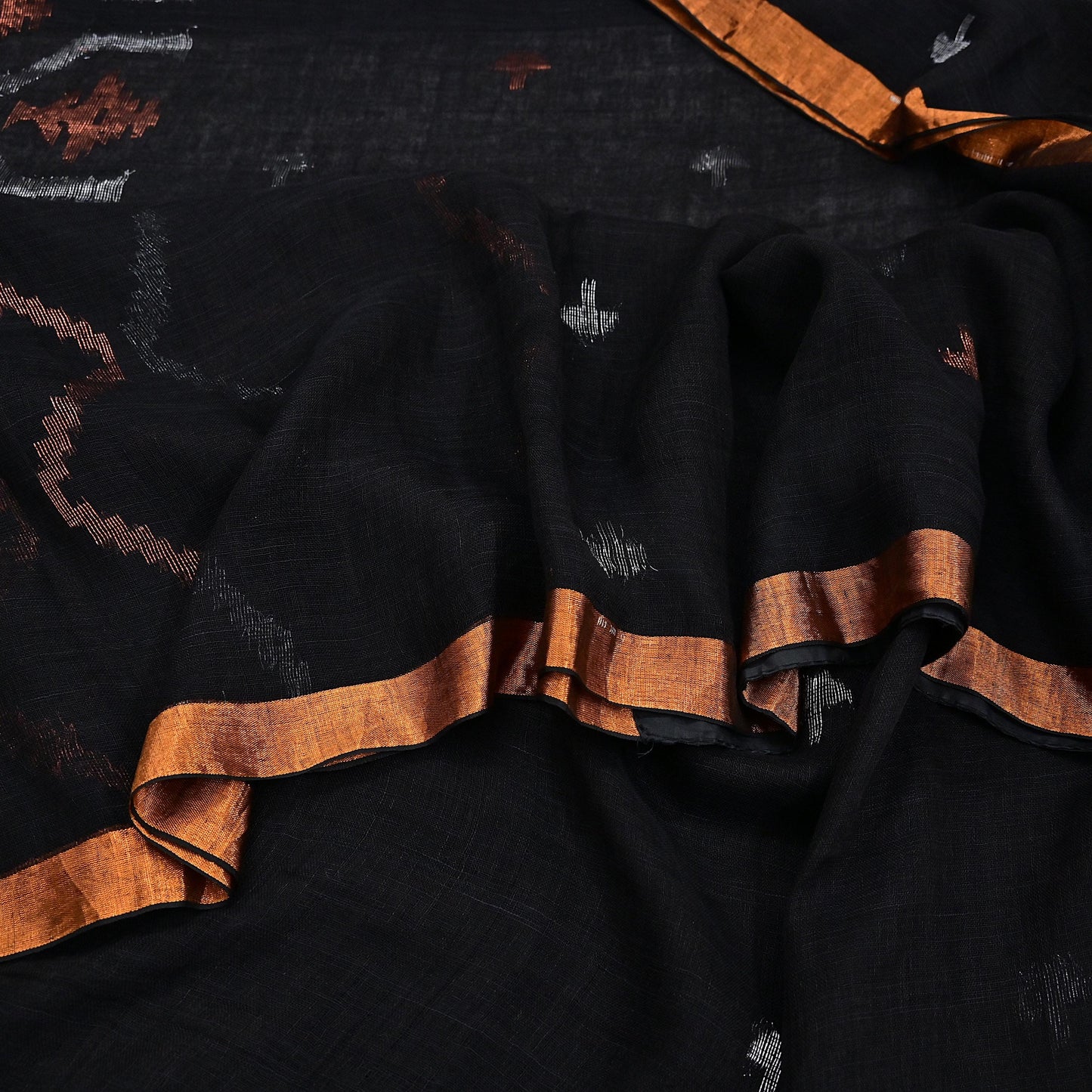 Indian Vintage Sari Black Pure Cotton Hand Woven Sarees Craft Fabric 5yd Ethnic Floral Crafting Upcycle Quilting Dress Making fringes