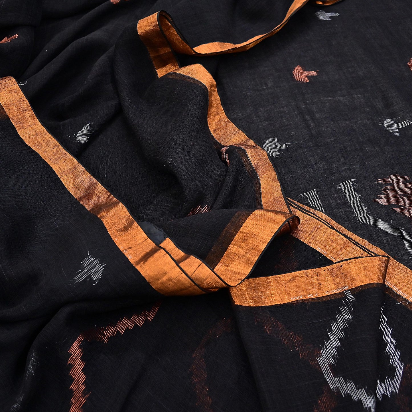 Indian Vintage Sari Black Pure Cotton Hand Woven Sarees Craft Fabric 5yd Ethnic Floral Crafting Upcycle Quilting Dress Making fringes