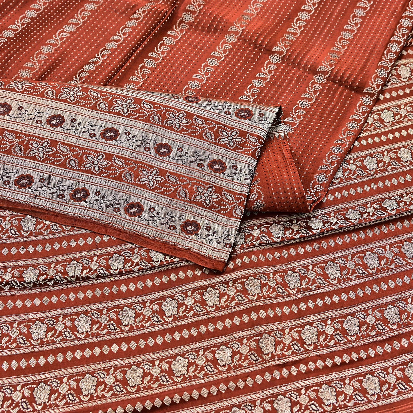 Vintage Rusty Orange Banarasi Silk Saree Pure Satin Silk Hand woven Brocade Fabric with Floral Weave 5 Yard Dressmaking Craft Material