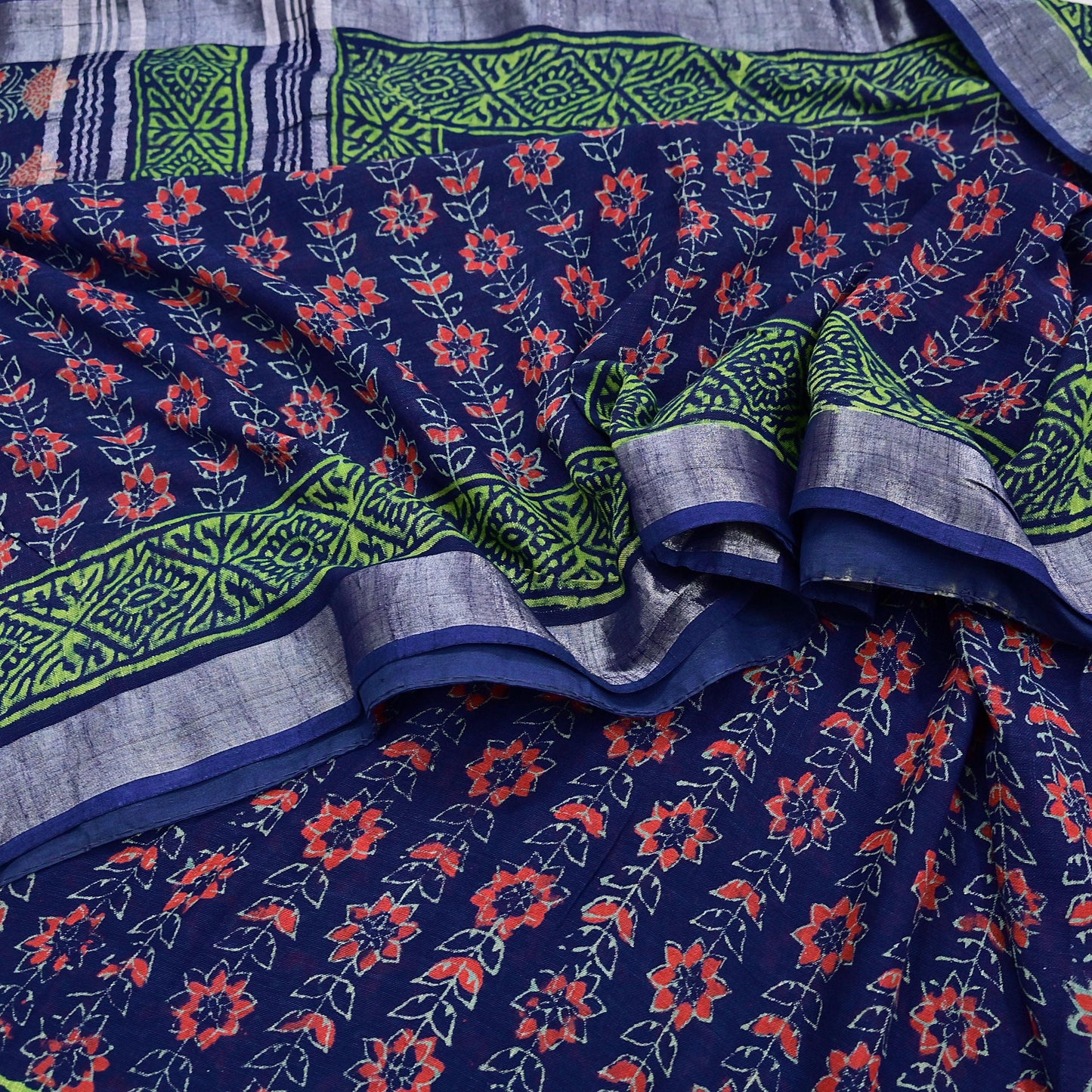 Indian Vintage Sari Blue Woven 100% Pure Cotton Sarees Craft Fabric 6Yd Floral Upcycle Quilting Crafting Dress making Upcycle Boho Wrap