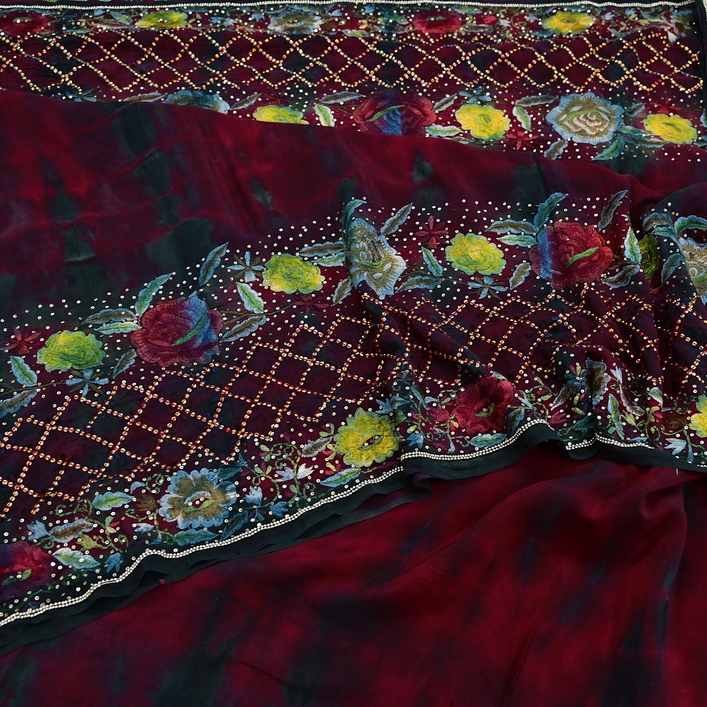 Indian Vintage Saree Maroon & Black Pure Crepe Silk Hand Embroidered Tie-Dye Sari Fabric 6yard Sewing Craft Fabric Ethnic Dressmaking