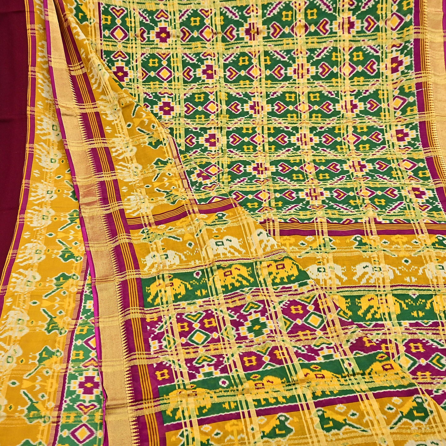Indian Vintage Sari Saffron & Green Ikat Printed Pure Cotton Sarees Craft Fabric 5Yd Soft Sewing Sarong Wrap Boho Quilting Dress making