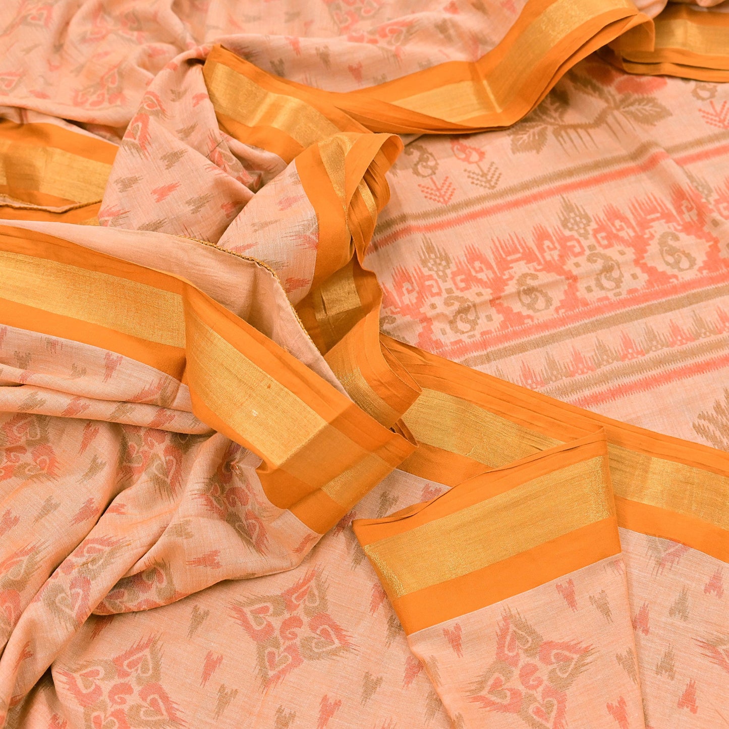 Indian Vintage Sari Peach Printed Pure Cotton Sarees Craft Fabric 5Yd Soft Sewing Sarong Wrap Boho Floral Quilting Dress making Zari border