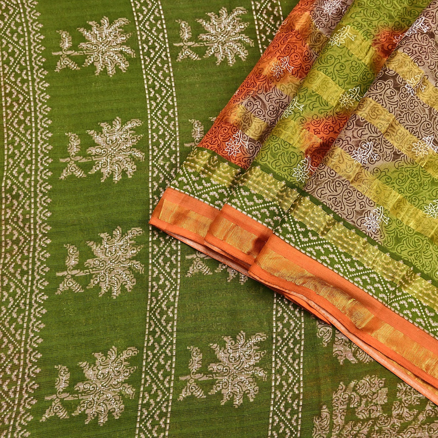 Indian Vintage Sari Rusty & Green Printed Pure Cotton Sarees Craft Fabric 5Yd Soft Sewing Sarong Wrap Boho Floral Quilting Dress making