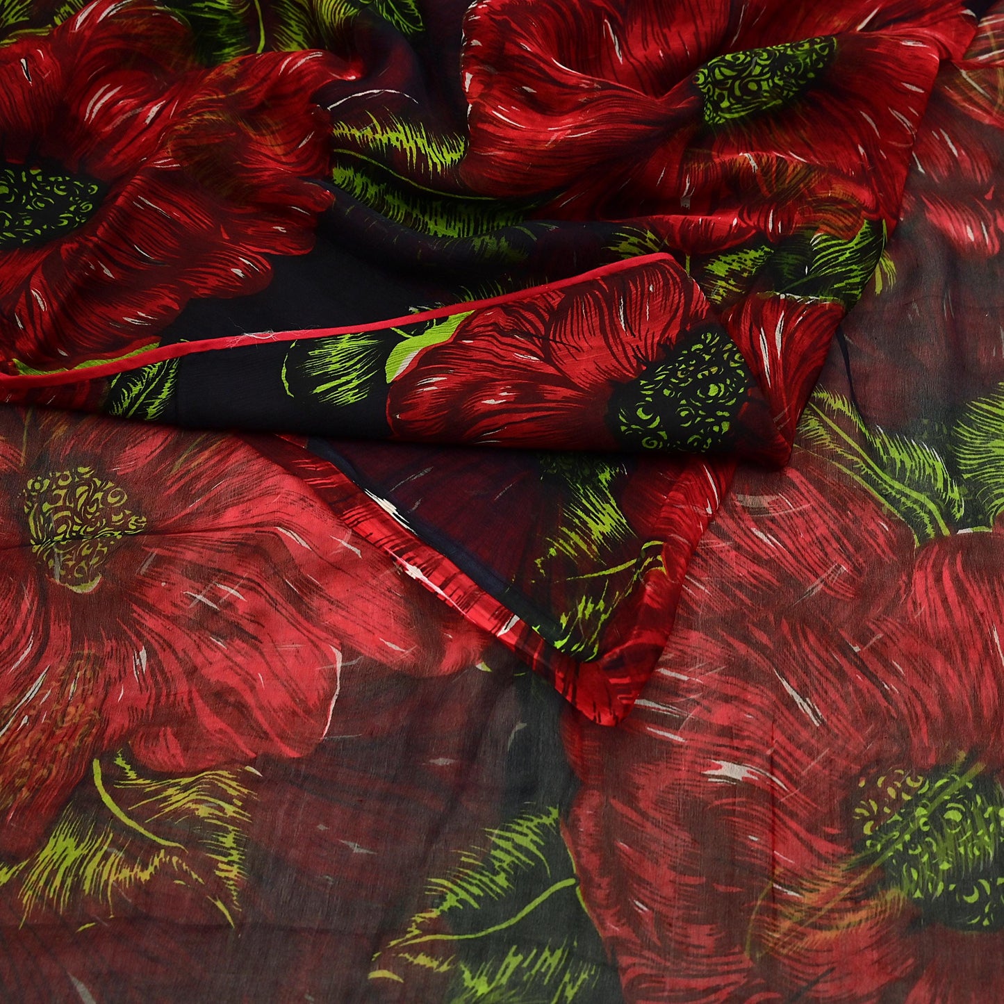 Indian Vintage Black & Red Pure Chiffon Silk Saree Printed Floral Design 5 Yards Sheer Soft Fabric for Sewing, Dressmaking,