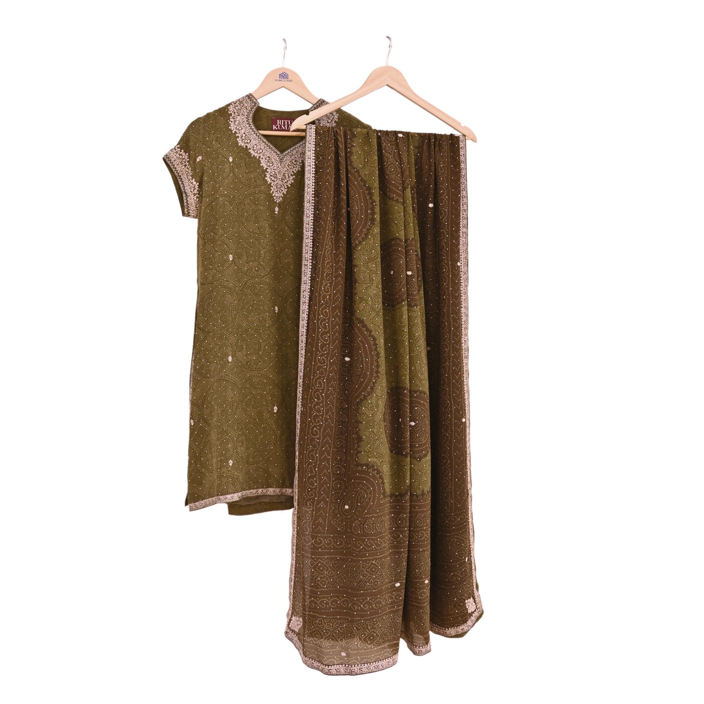 Indian Pre-Owned Green Pure Silk Hand Embroidered Ritu Kumar Designer 2 Piece Suit Set (Kurta + Dupatta)