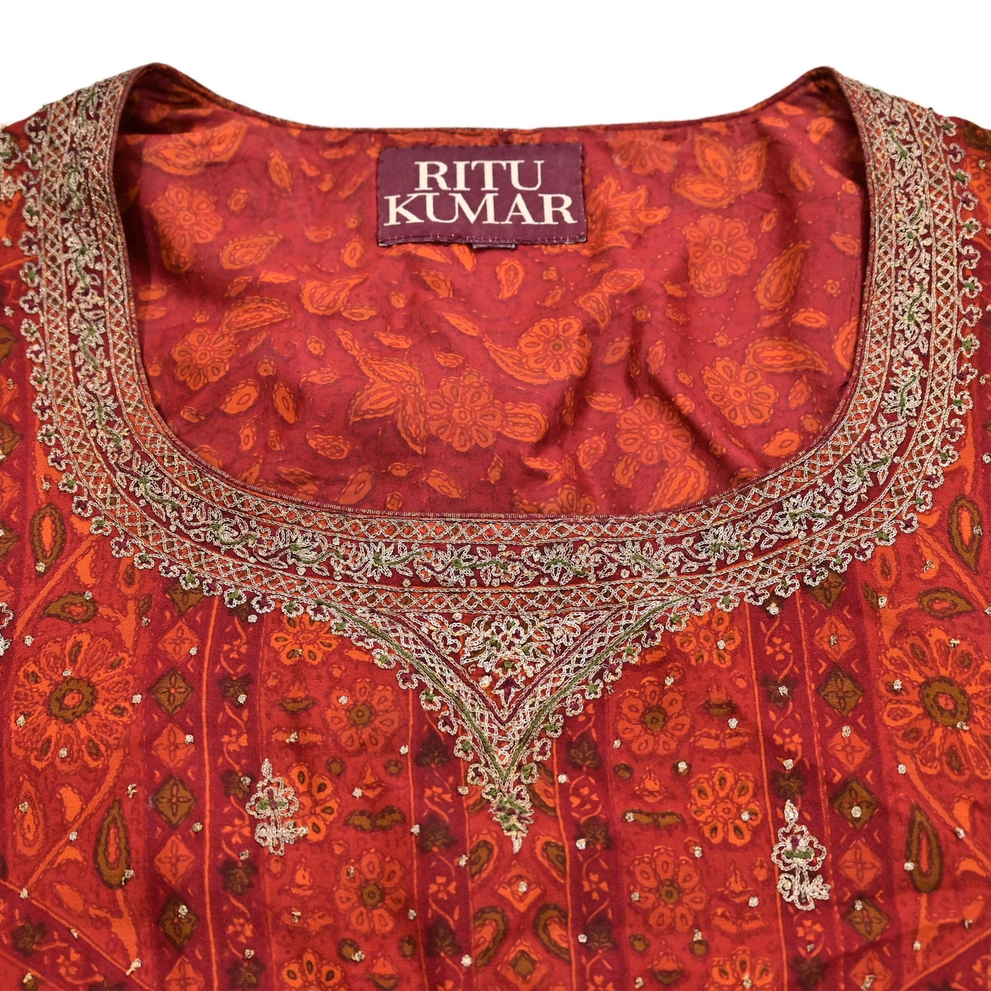 Indian Pre-Owned Rusty Red Pure Silk Hand Embroidered Ritu Kumar Designer 3 Piece Suit Set (Kurta + Dupatta + Salwar)