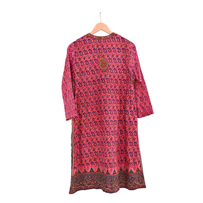 Indian Pre-Owned Pink & Black Pure Silk Hand Embroidered Printed Ritu Kumar Designer 2 Piece Suit Set (Kurta + Dupatta)