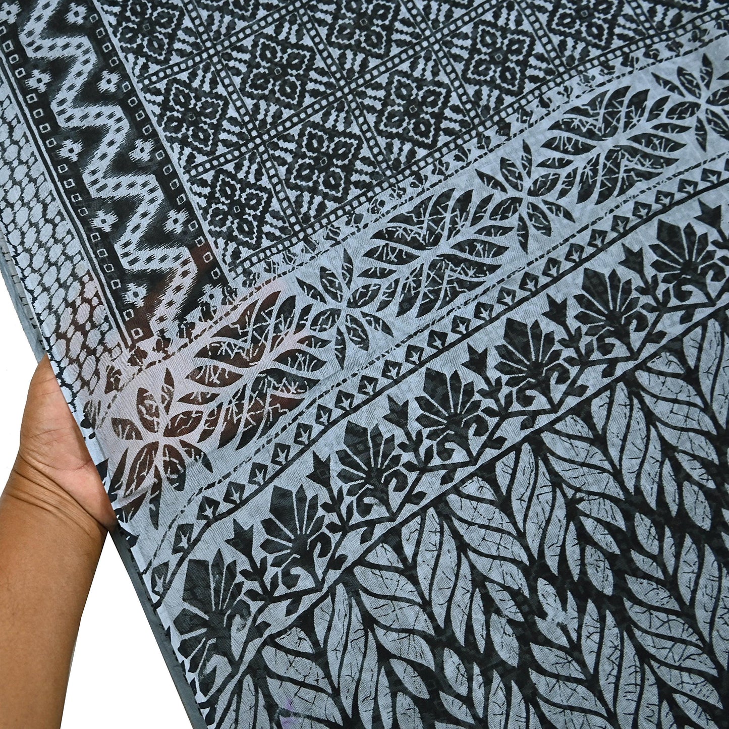 Indian Vintage Black & Gray Saree Printed Pure Cotton Indian Sari Craft Fabric 5Yd Sewing Soft Sarong Wrap Boho Floral Quilting Crafting