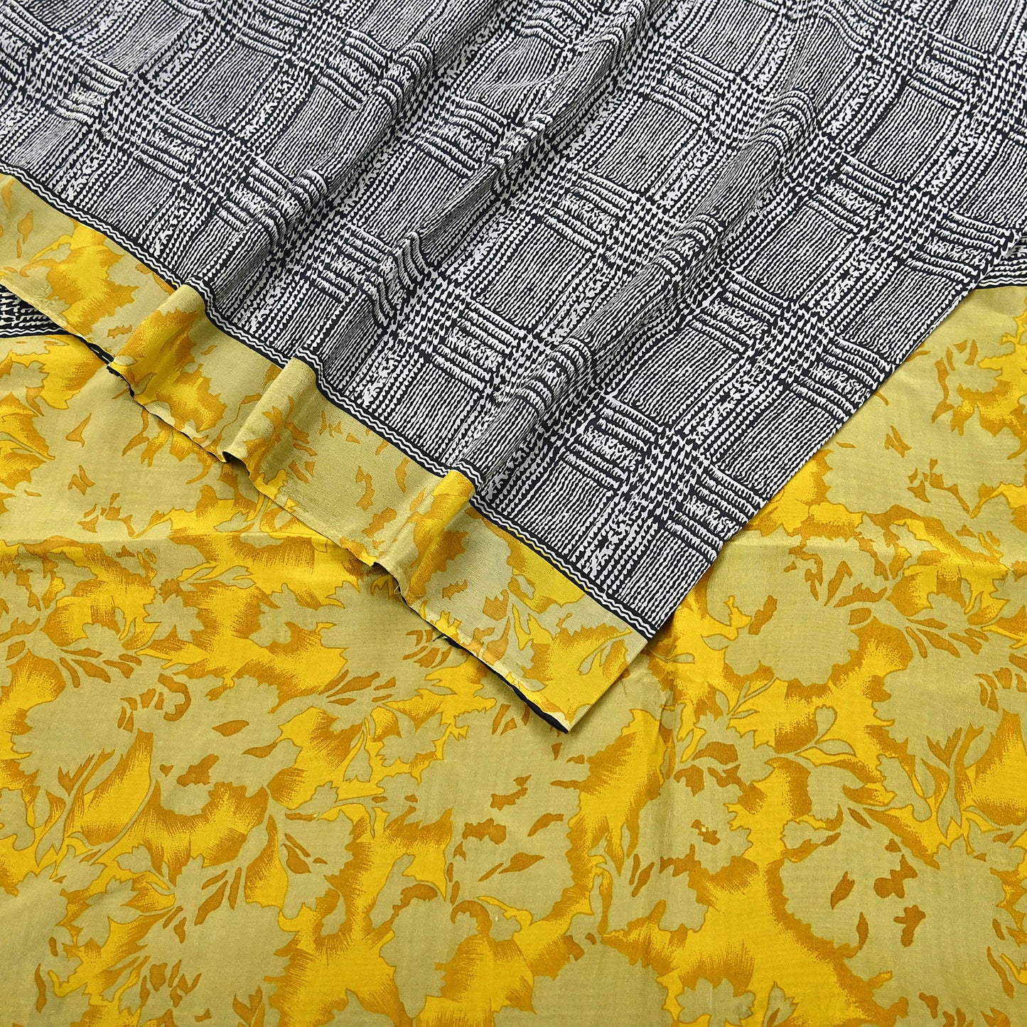 Indian Vintage Gray & Black Saree Pure Crepe Silk Printed Sari Craft Fabric 5yd Sewing Soft Wrap Dress making Crafting Quilting