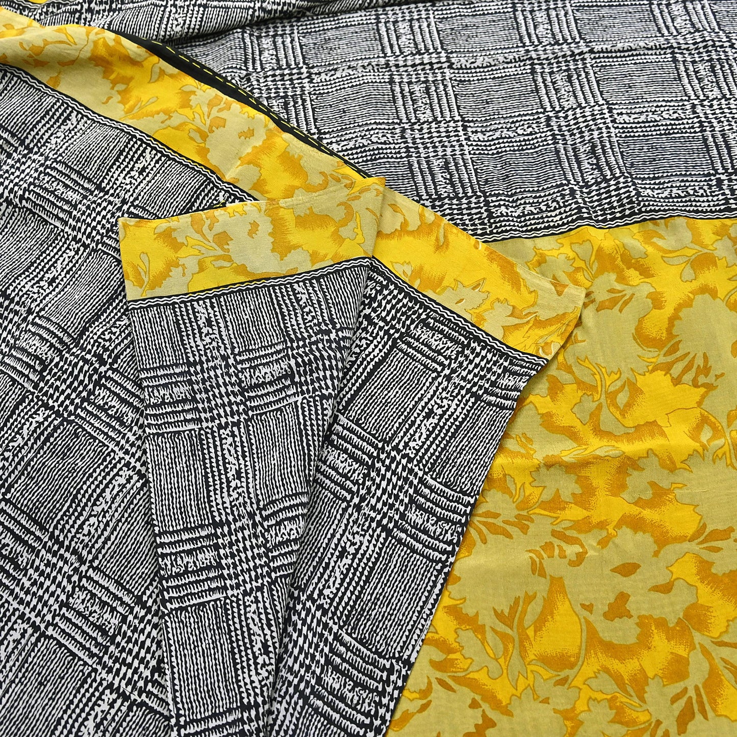 Indian Vintage Gray & Black Saree Pure Crepe Silk Printed Sari Craft Fabric 5yd Sewing Soft Wrap Dress making Crafting Quilting
