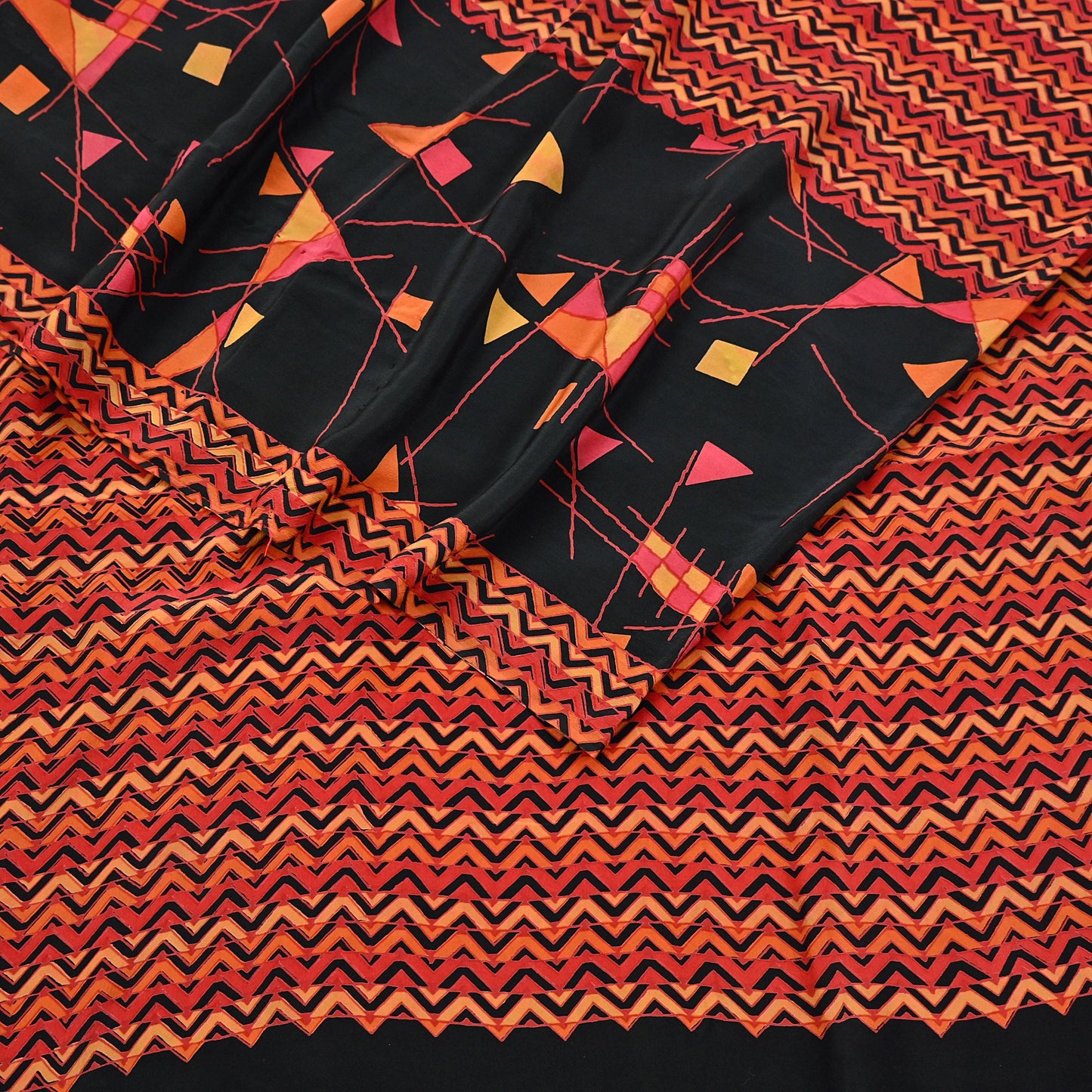 Indian Vintage Sari Black & Red Pure Crepe Silk Block Printed Sarees 5yd Sewing Floral Soft Craft Fabric Wrap Dress making Crafting Quilting