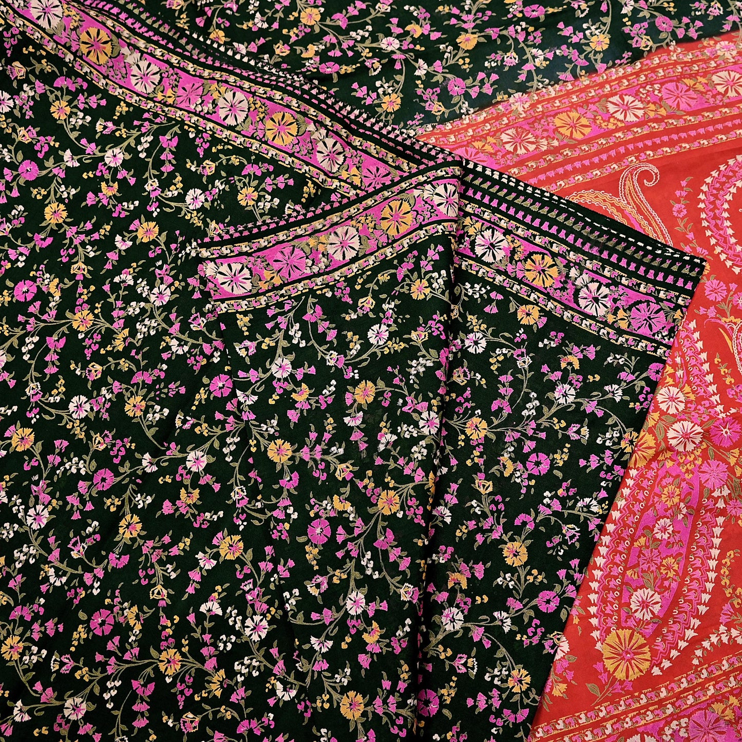 Indian Vintage Red & Black Pure Silk Printed Saree 5 Yards Soft Floral Fabric for Dressmaking, Quilting, Crafting, Sewing, Dress Making