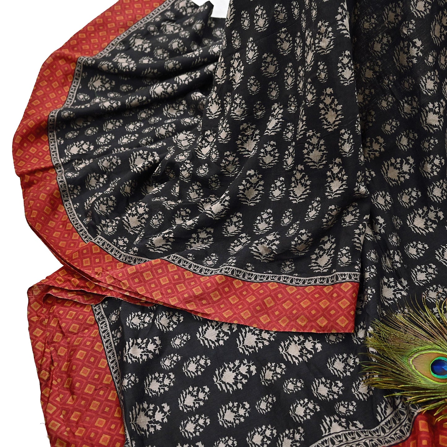 Indian Vintage Black Saree Pure Khadi Silk Handloom Printed Sari Fabric 6yd Ethnic Wear Sari Floral Designs Dress making Crafting