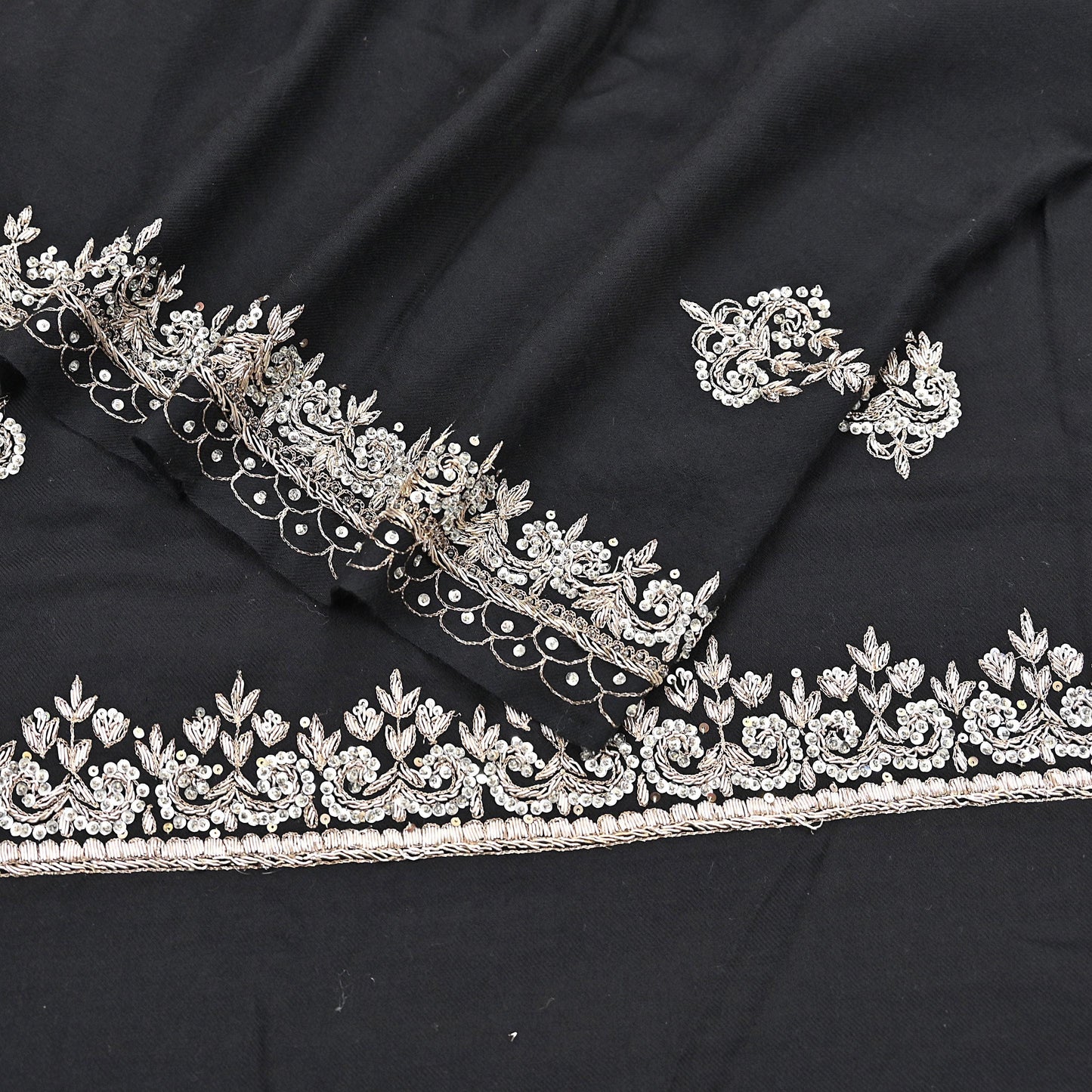 Vintage Shawl Black Pure Woolen Shawl Handmade Embroidered Long Throw Stole Warm Stole Floral Design Zardozi/dabka