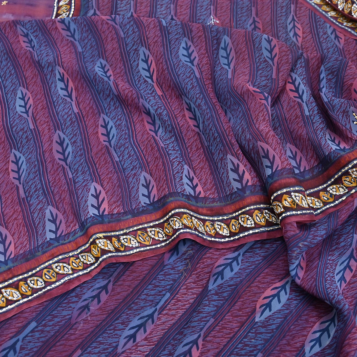 Indian Vintage Sari Hand Embroidered Printed 100% Pure Georgette Silk Saree Craft Fabric 5Yd Ethnic Soft Dress making For Crafting