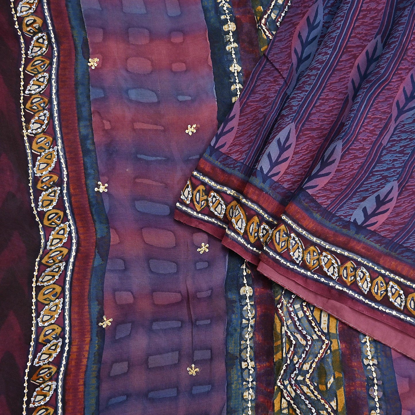 Indian Vintage Sari Hand Embroidered Printed 100% Pure Georgette Silk Saree Craft Fabric 5Yd Ethnic Soft Dress making For Crafting