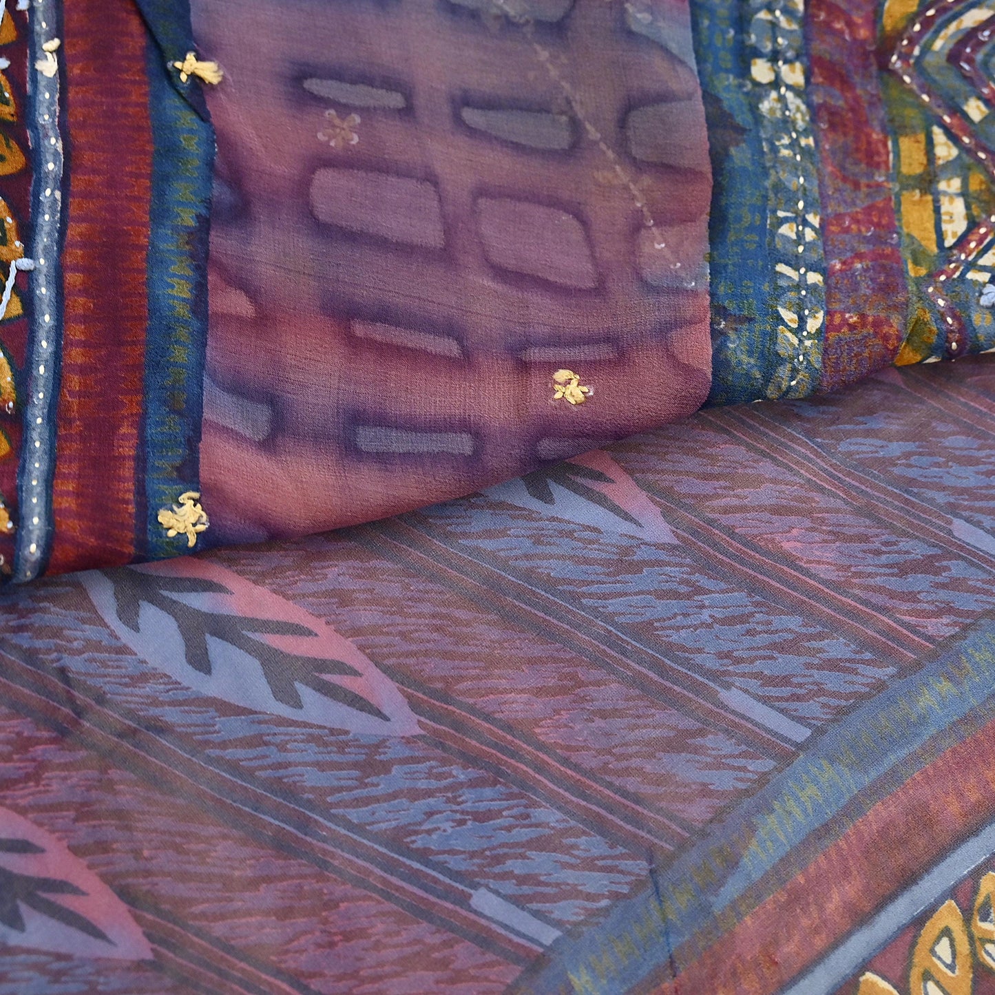 Indian Vintage Sari Hand Embroidered Printed 100% Pure Georgette Silk Saree Craft Fabric 5Yd Ethnic Soft Dress making For Crafting
