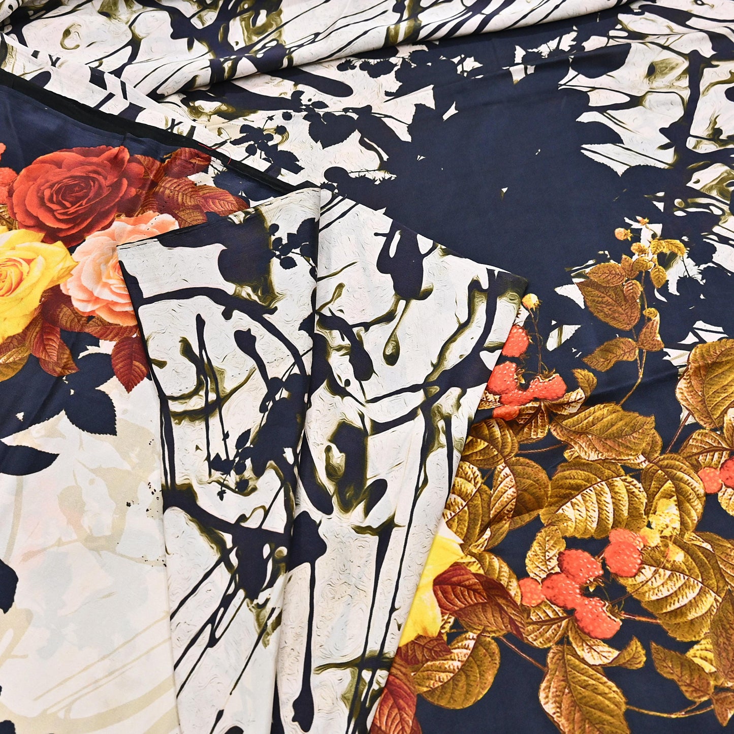 Indian Vintage Sari Black & Ivory Digital Printed 100% Pure Satin Silk Sarees 5yd Sewing Craft Fabric Dress Making Wrap Upcycle Quilting