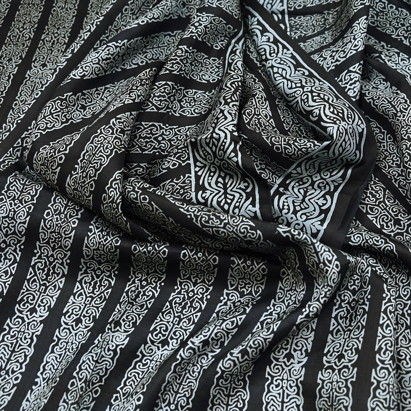Indian Vintage Black Pure Silk Saree Printed Floral & Striped Design 5Yards Soft Craft Fabric for Dressmaking, Quilting,  Upcycling