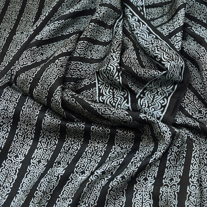 Indian Vintage Black Pure Silk Saree Printed Floral & Striped Design 5Yards Soft Craft Fabric for Dressmaking, Quilting,  Upcycling