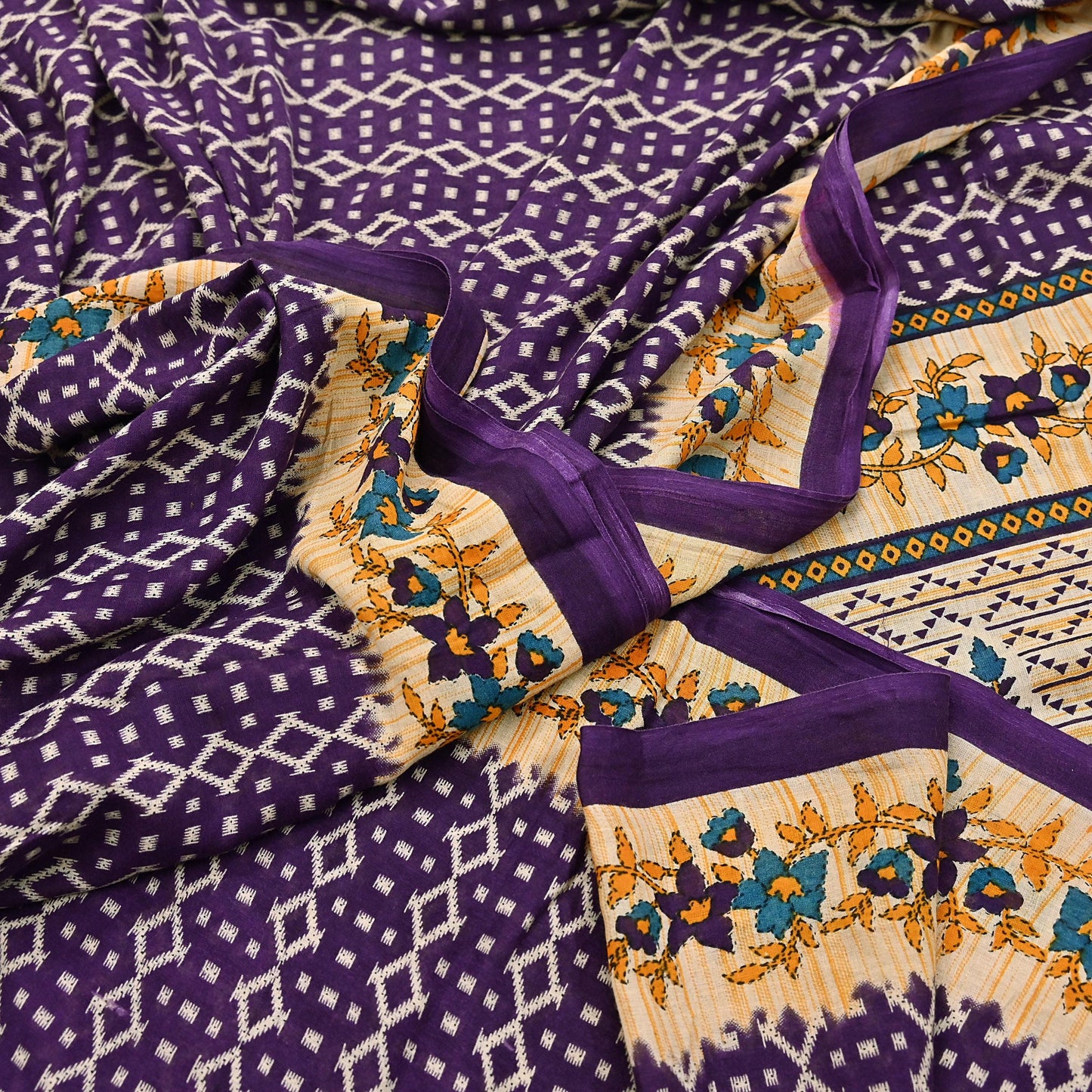Indian Vintage Sari Purple & Ivory Pure Cotton Printed Saree 5Yd Craft Fabric Sewing Sarong Wrap Boho Floral Quilting crafting dressmaking
