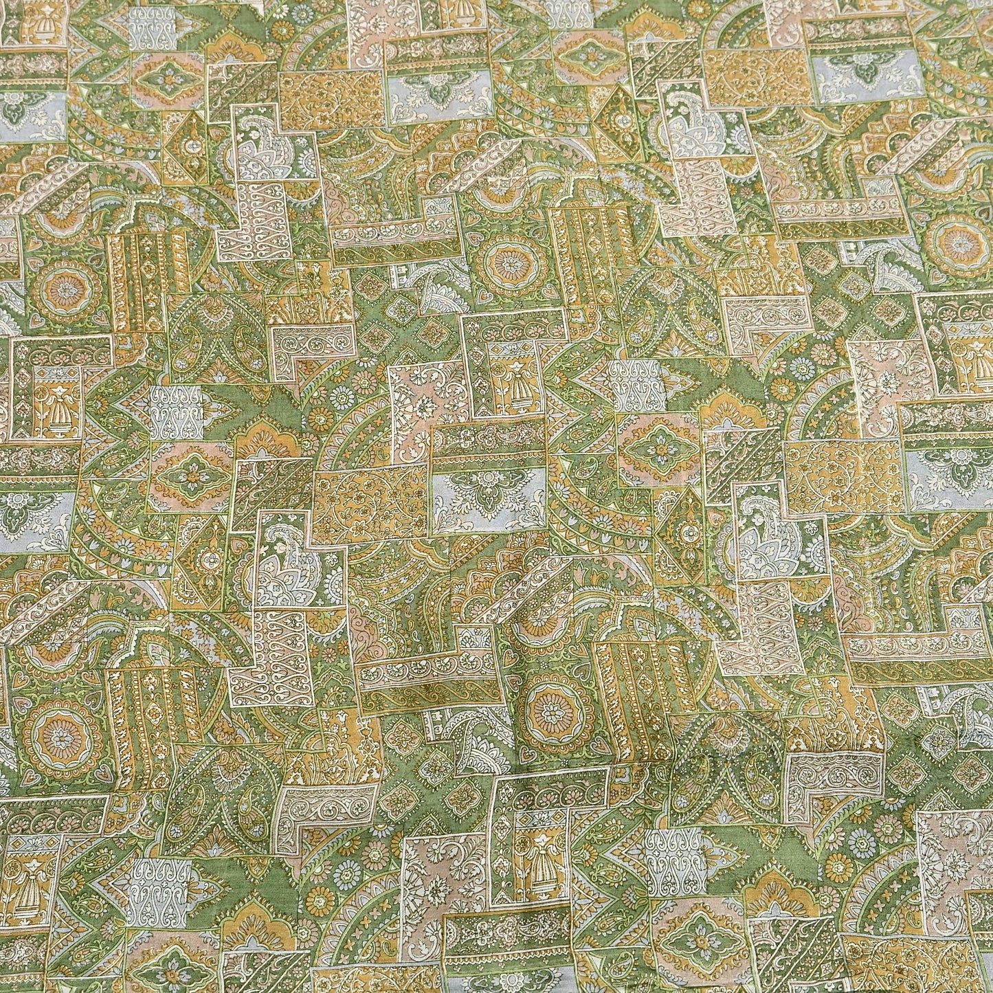 Indian Vintage Sari Green Pure Silk Printed Sarees Craft Fabric 6yd Sewing Dress Making Soft Floral Crafting Quilting Upcycle