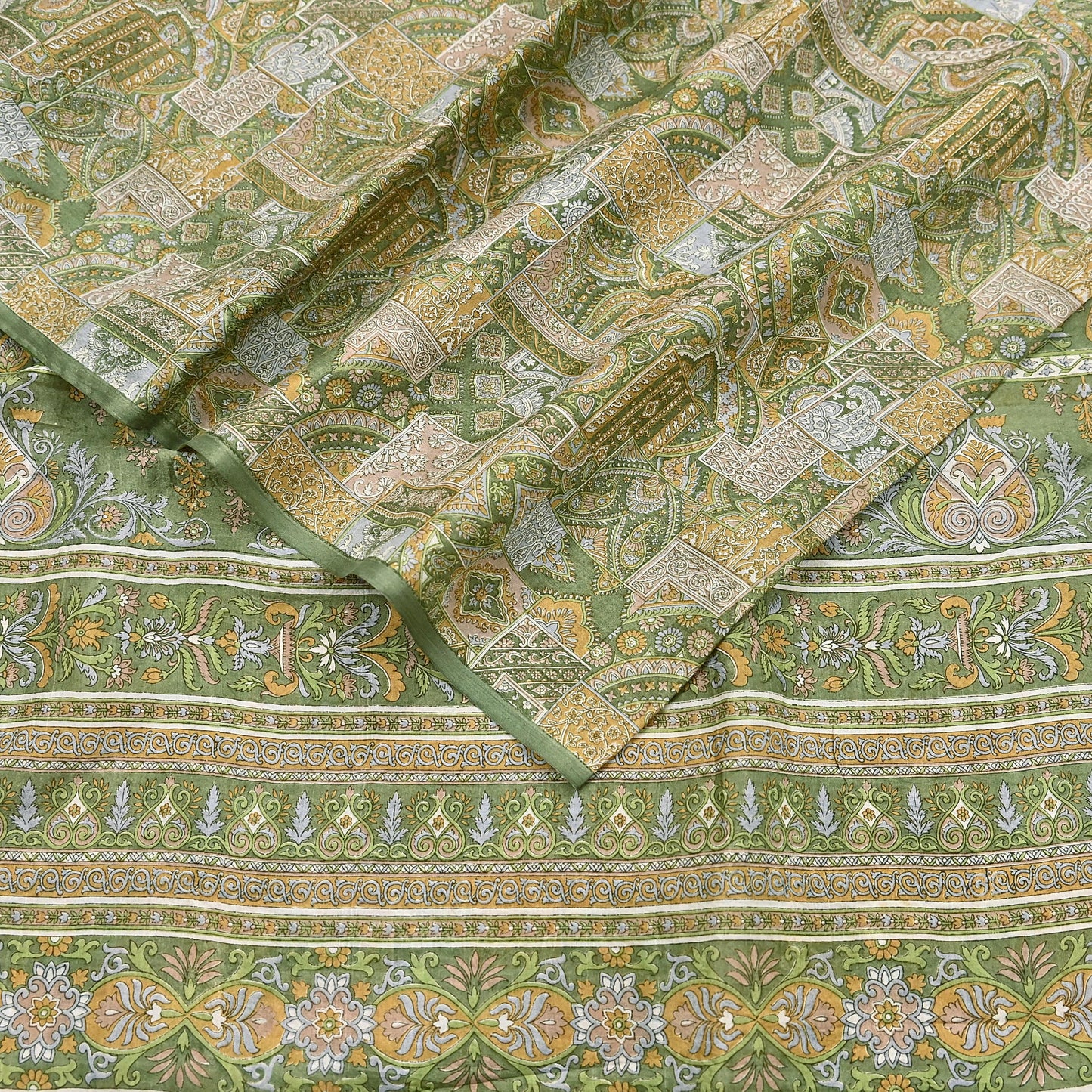 Indian Vintage Sari Green Pure Silk Printed Sarees Craft Fabric 6yd Sewing Dress Making Soft Floral Crafting Quilting Upcycle