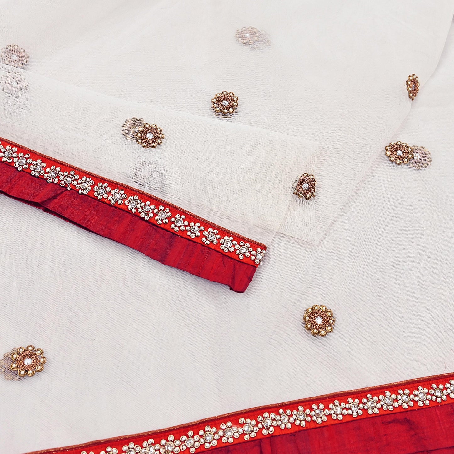 Indian Vintage Heavy white Dupatta Net Mesh Long Stole Hand Embroidered Scarves Golden Zardozi Zari Sequins Hijab Veil wrap Boho