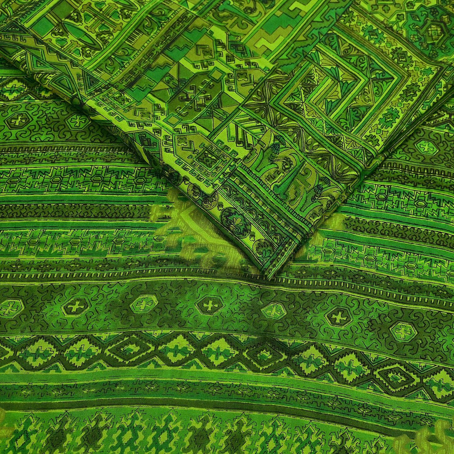 Indian Vintage Sari Green Pure Silk Printed Sarees 6yd Sewing Craft Fabric Dress Making  Soft Floral Wrap Upcycle Used Quilting Crafting