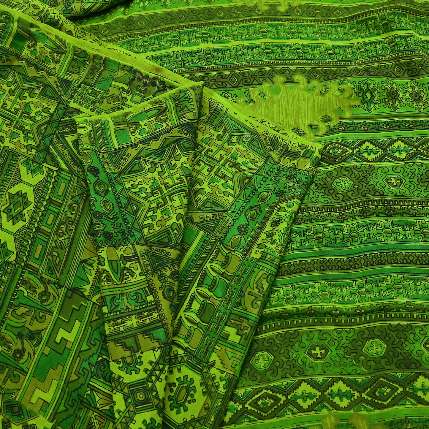 Indian Vintage Sari Green Pure Silk Printed Sarees 6yd Sewing Craft Fabric Dress Making  Soft Floral Wrap Upcycle Used Quilting Crafting