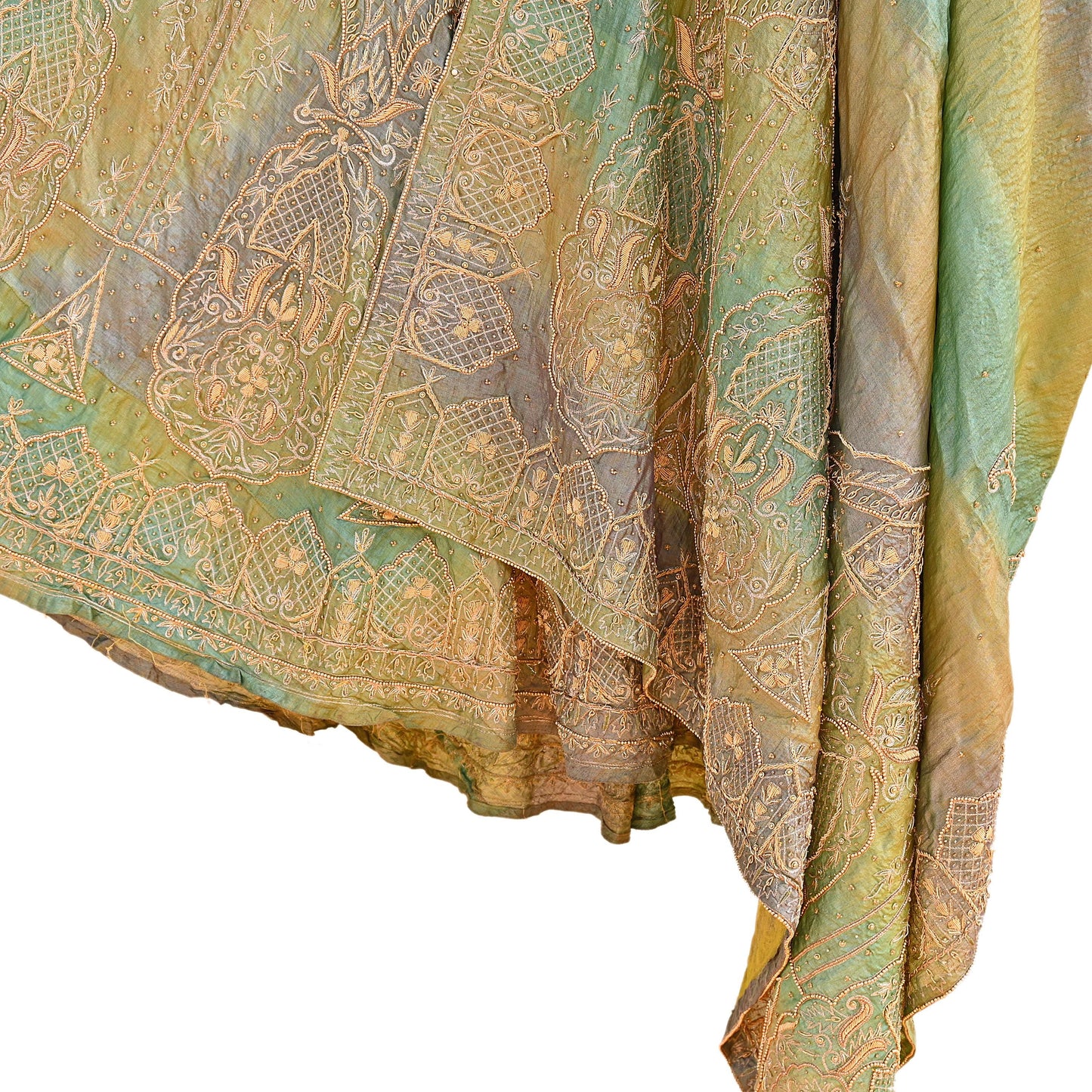 Indian Vintage Heavy Green Pure Silk Hand Embroidered Lehenga/Dupatta party Wear Zardozi/ Dabka, Zari