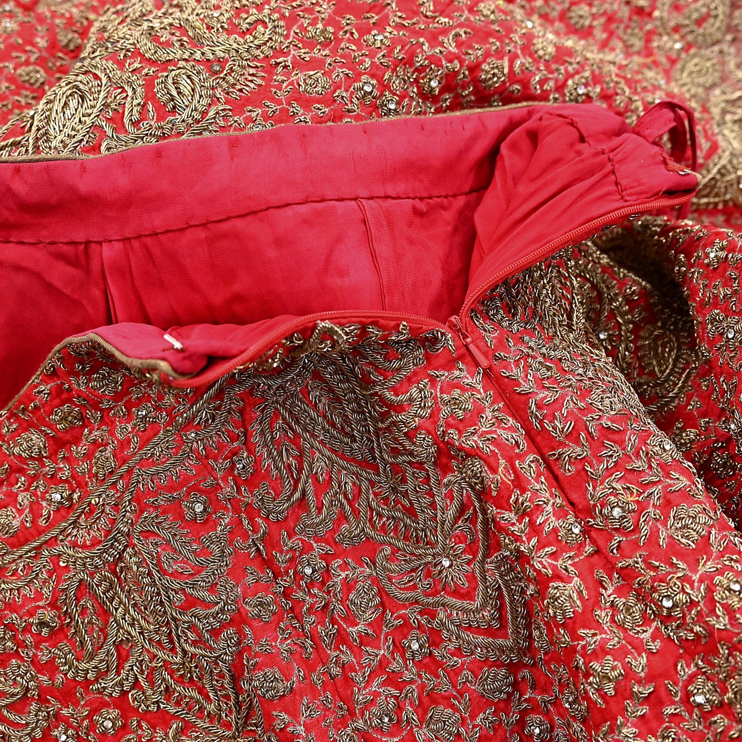 Indian Vintage Hand Embroidered Red Raw Silk Lehenga 2pcs Set, Bollywood Wedding Wear