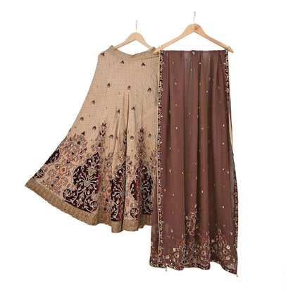 Indian Pre-owned Heavy Beige & maroon Organza/Pure Satin silk Hand Embroidered Lehenga/Dupatta/Choli Designer By Tarun Tahiliani
