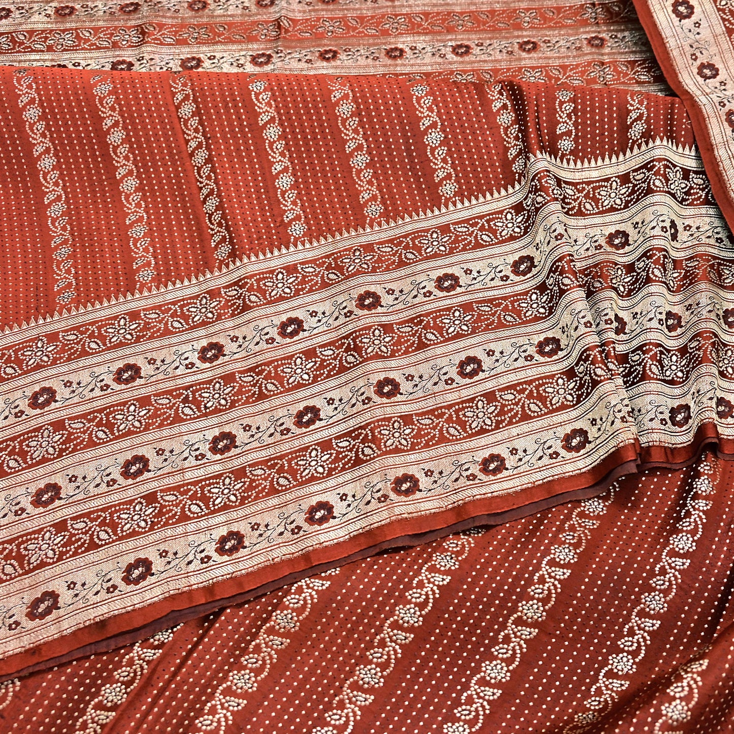 Vintage Rusty Orange Banarasi Silk Saree Pure Satin Silk Hand woven Brocade Fabric with Floral Weave 5 Yard Dressmaking Craft Material