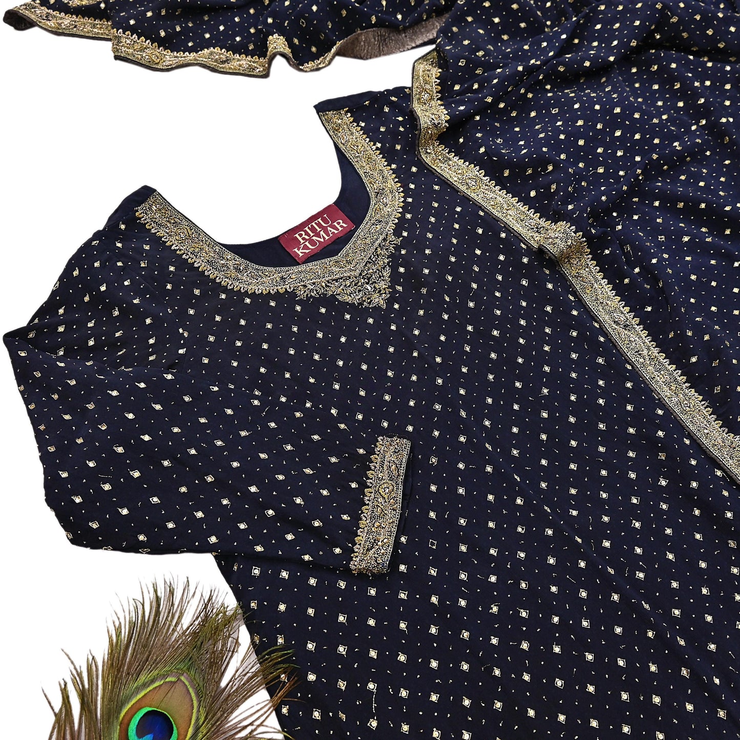 Indian Pre-Owned Black Pure Crepe Silk Hand Embroidered Ritu Kumar Designer 2 Piece Suit Set (Kurta + Dupatta)