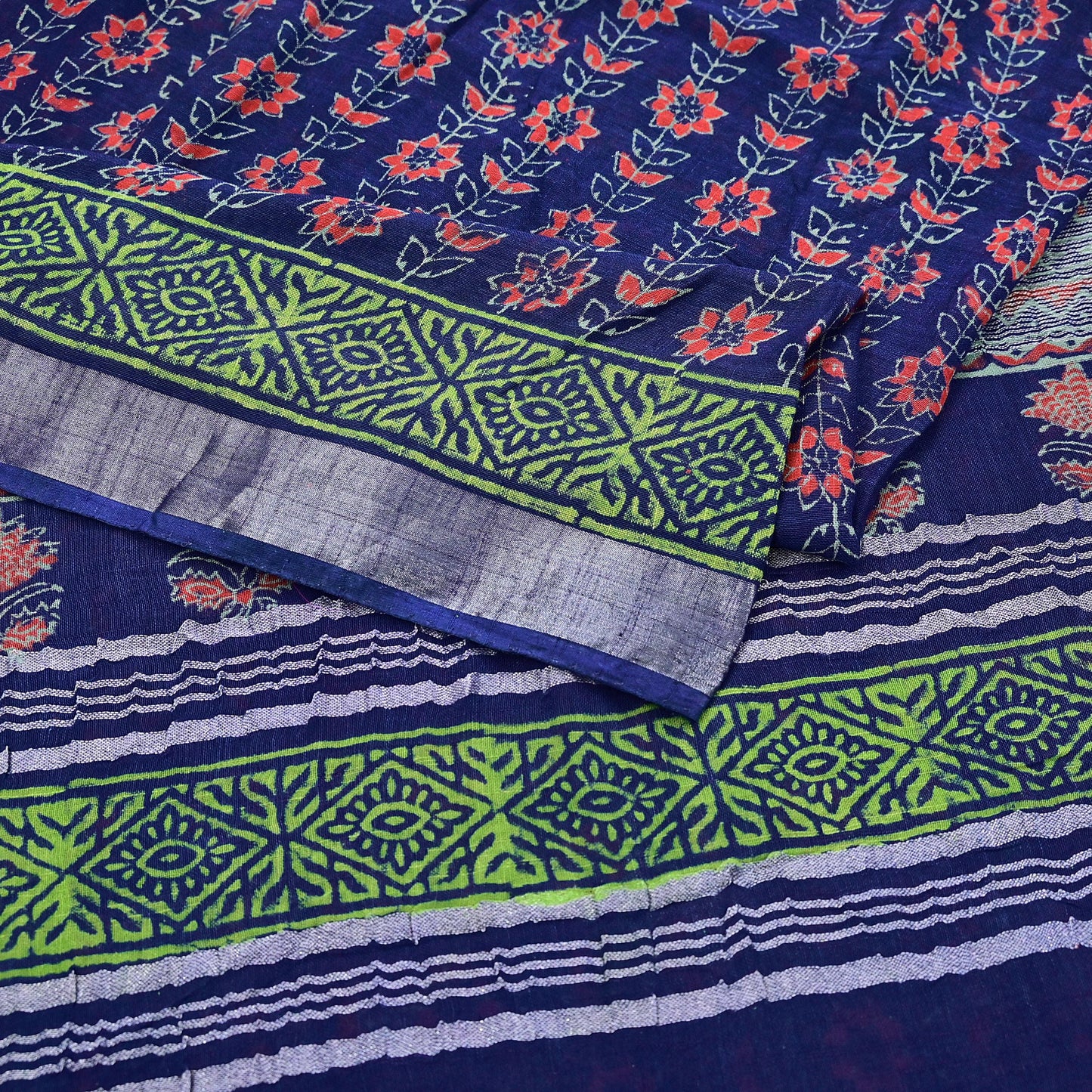 Indian Vintage Sari Blue Woven 100% Pure Cotton Sarees Craft Fabric 6Yd Floral Upcycle Quilting Crafting Dress making Upcycle Boho Wrap
