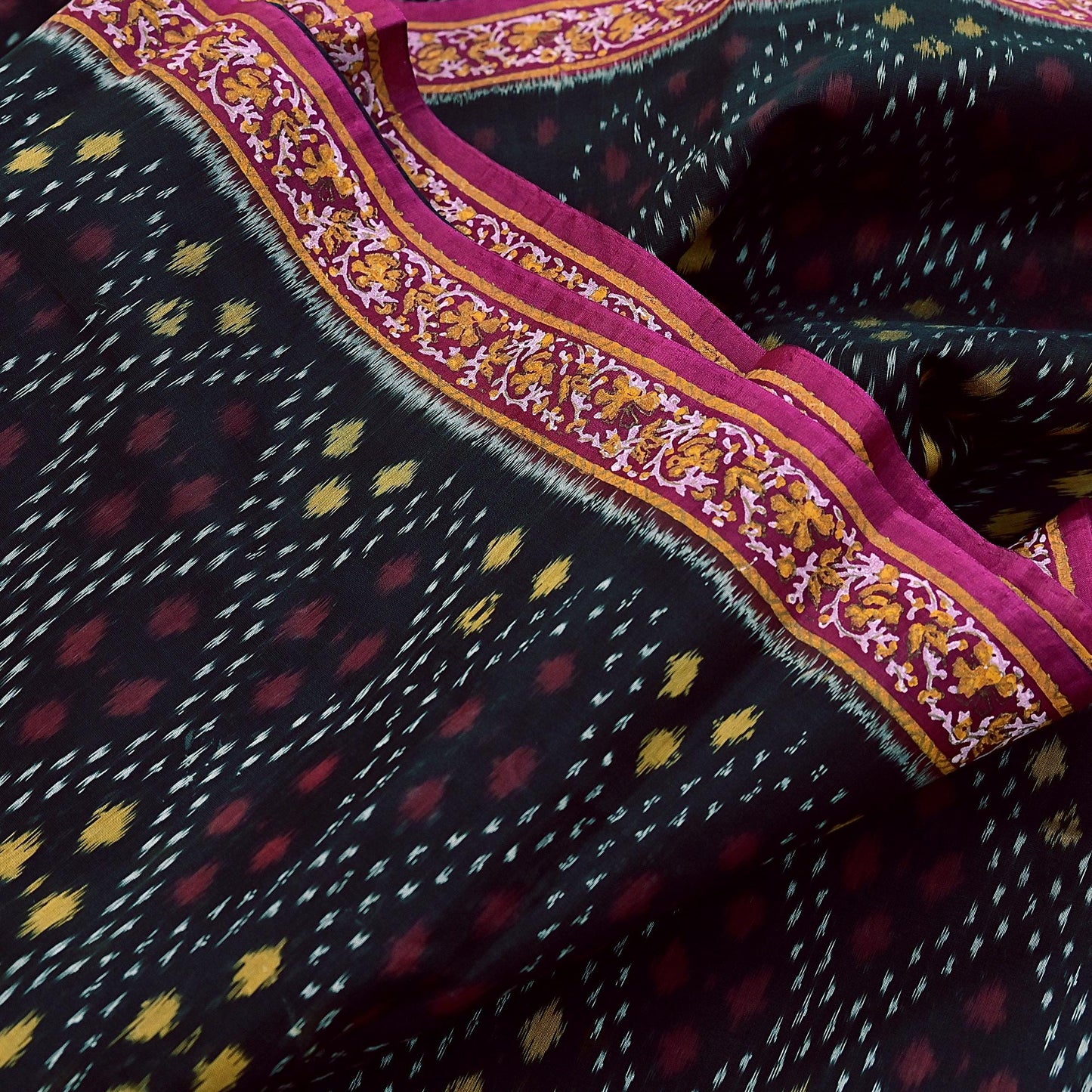 Indian Vintage Sari Black & Maroon Hand woven Sambalpuri Ikat Saree Pure Silk Craft Fabric 5Yd Ethnic Chackra Border Zari Dress making