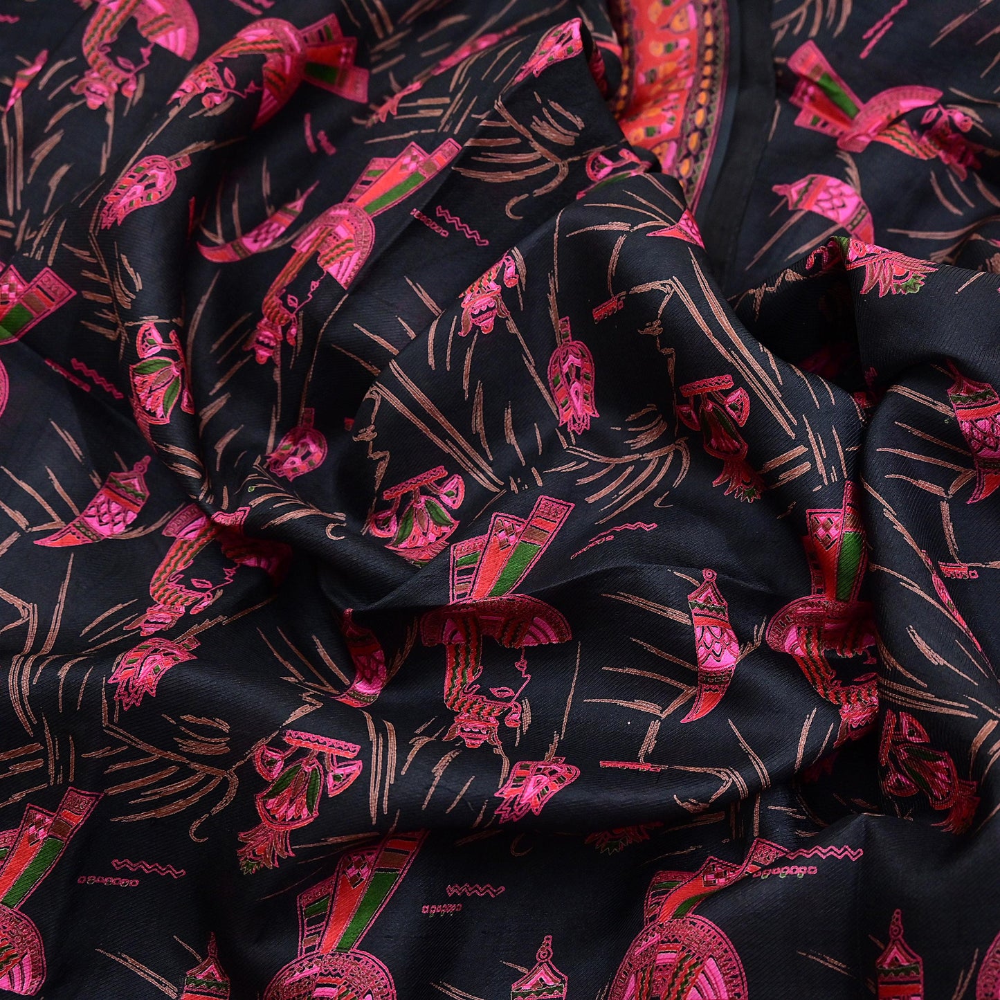 Indian Vintage Red & Black Pure Silk Printed Saree 6Yards Soft Floral Fabric for Dressmaking, Quilting, Crafting, Sewing, Dress Making